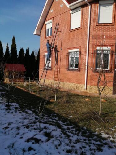 Утепление пеноизолом стен жилого дома